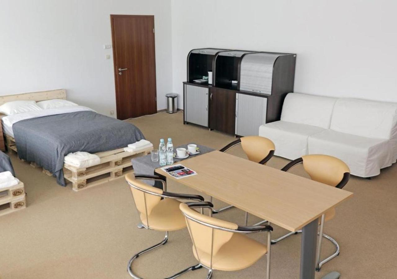 Apartamenty Expo Nadarzyn 3Rooms Kajetany Kültér fotó